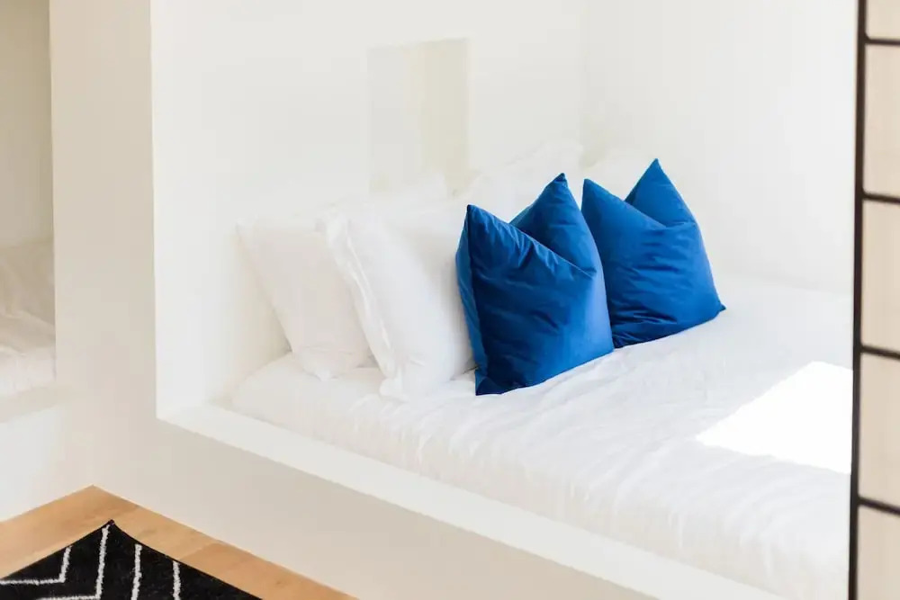 Nash Chic Near DT Rooftop Luxe Comfort
