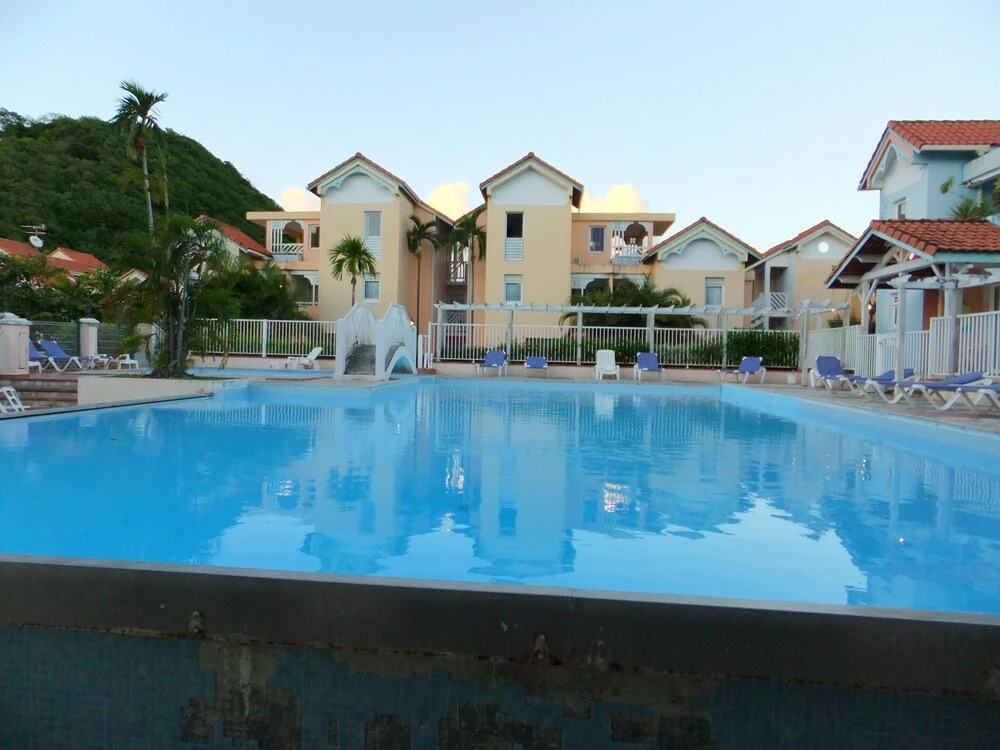 Apartment With one Bedroom in Sainte-anne, With Shared Pool, Enclosed Garden and Wifi