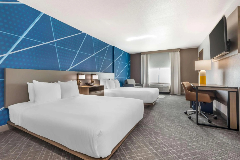 Comfort Inn & Suites Frisco East - McKinney