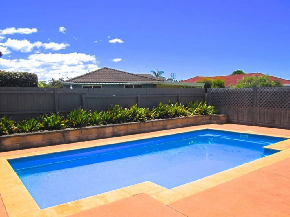 14 Lomandra
