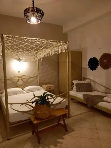 Kalomoiras Apartments