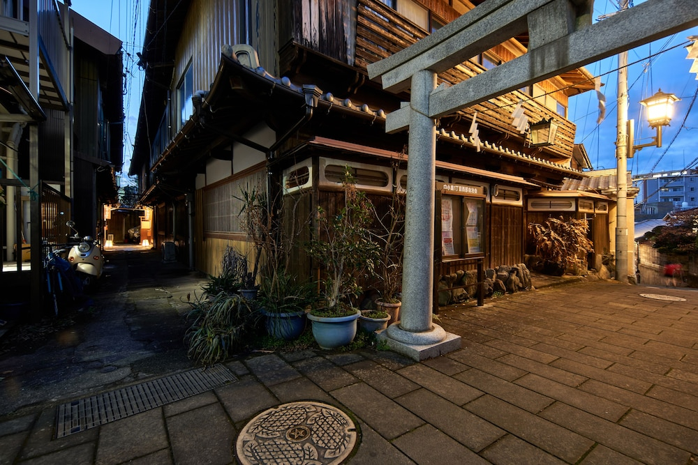 Oyado Kinokuniya Maruyama Machi