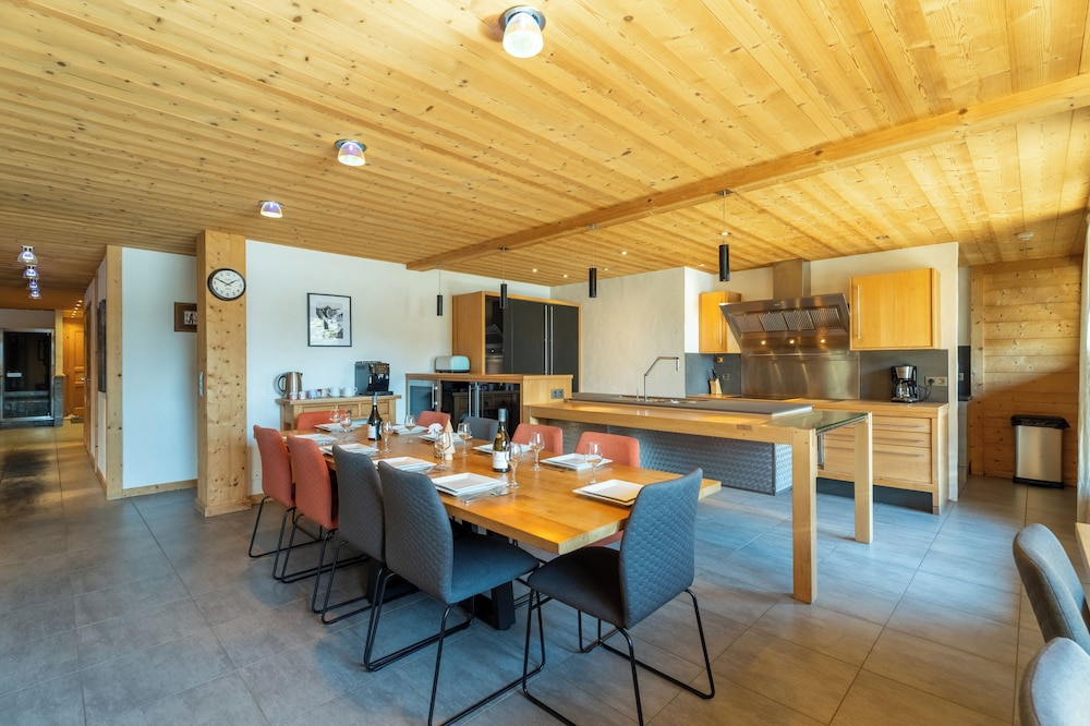 Chalet Virolet Jacuzzi Hammam Cheminée 15 personnes max