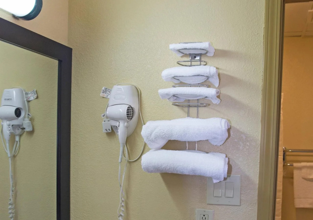 Americas Best Value Inn Monroeville