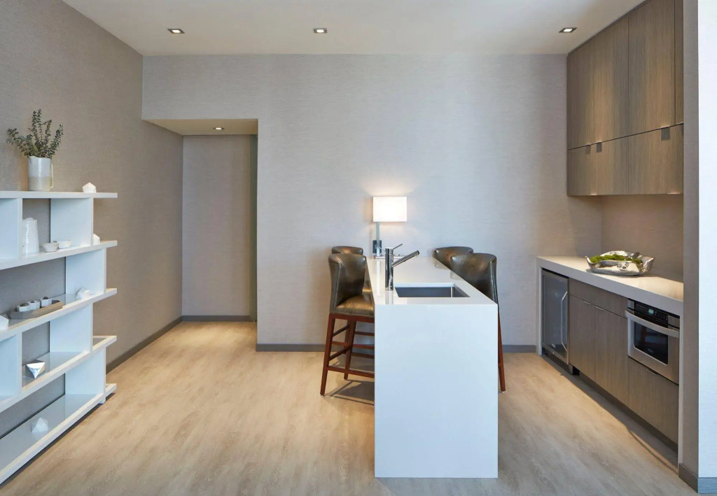AC Hotel by Marriott Des Moines East Village
