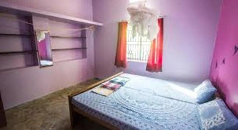 Om Yoga Shala & Guest House