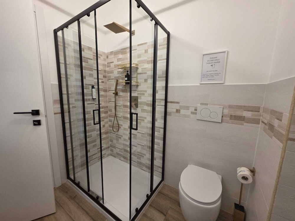 Zara Suite Apartment