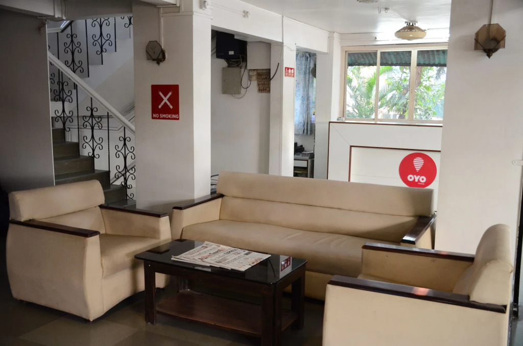 OYO 4104 Surya Villa
