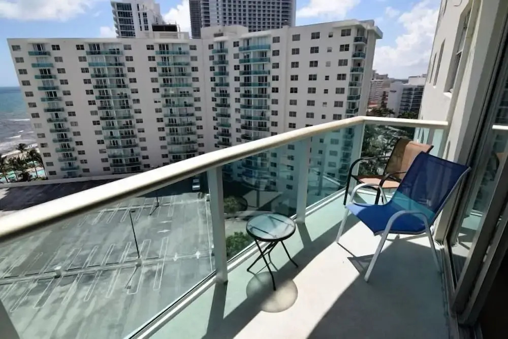 Amazing 2 Bed 2 Bath With Ocean View @ Tides