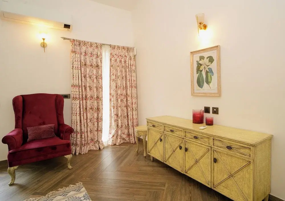 ELIVAAS Bauhinia 5 BHK Pvt Pool Villa