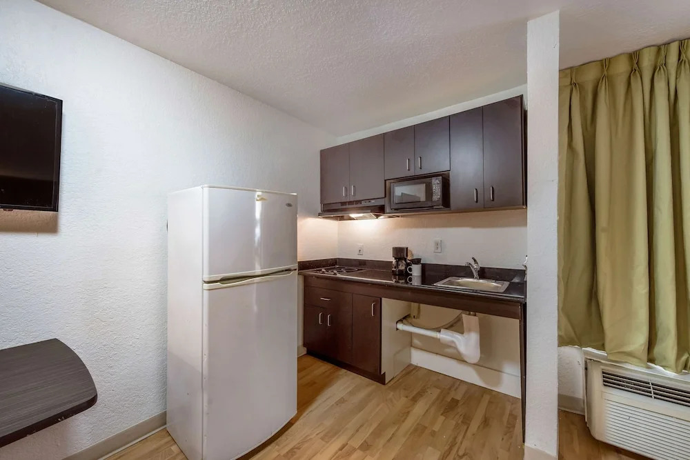 Studio 6 Irving, TX - Irving DFW Airport East