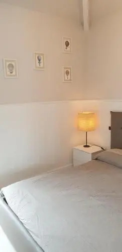 Flat 2 Bedrooms 1 Bathroom - Imperia