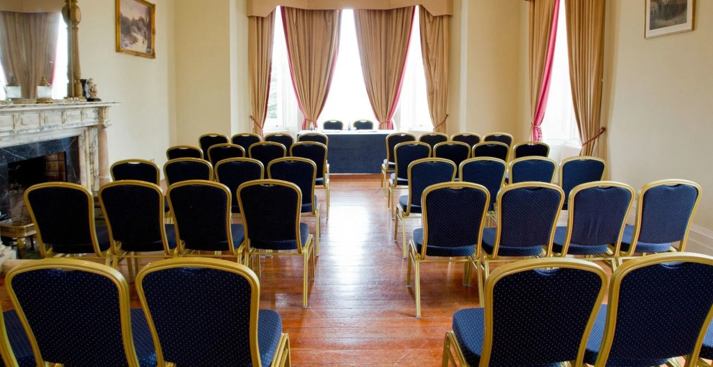 Moyvalley Hotel & Golf Resort