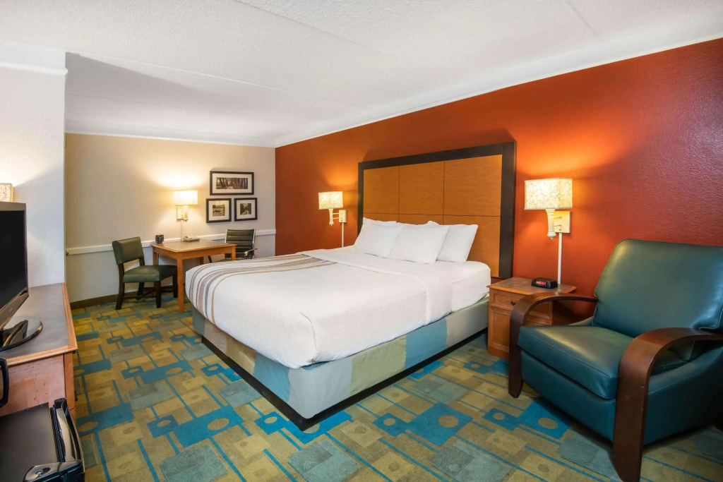La Quinta Inn by Wyndham Colorado Springs Garden of the Gods
