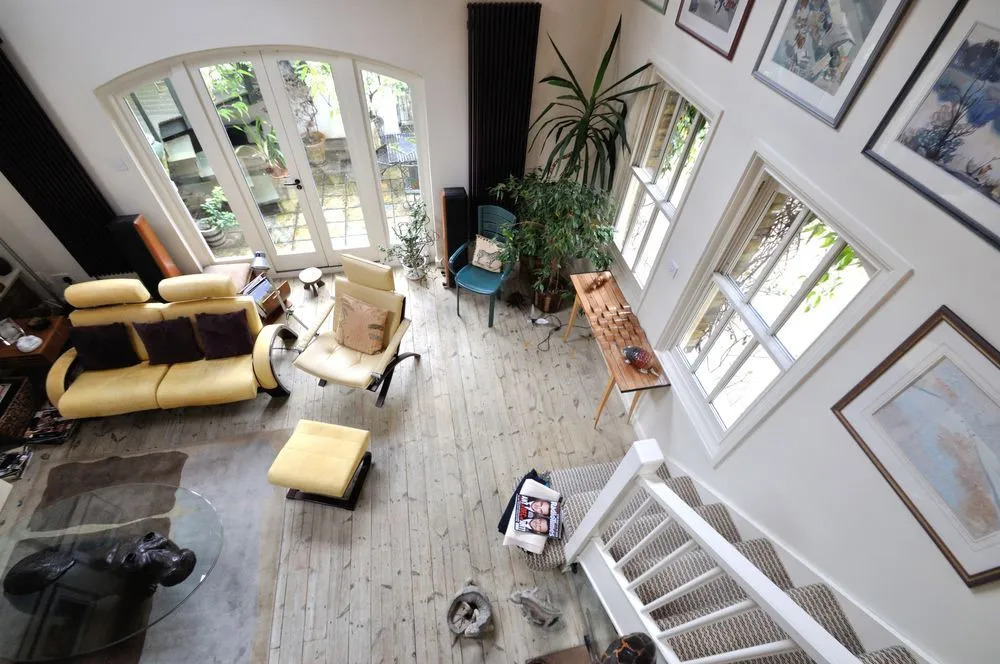 Veeve - Stable Mews