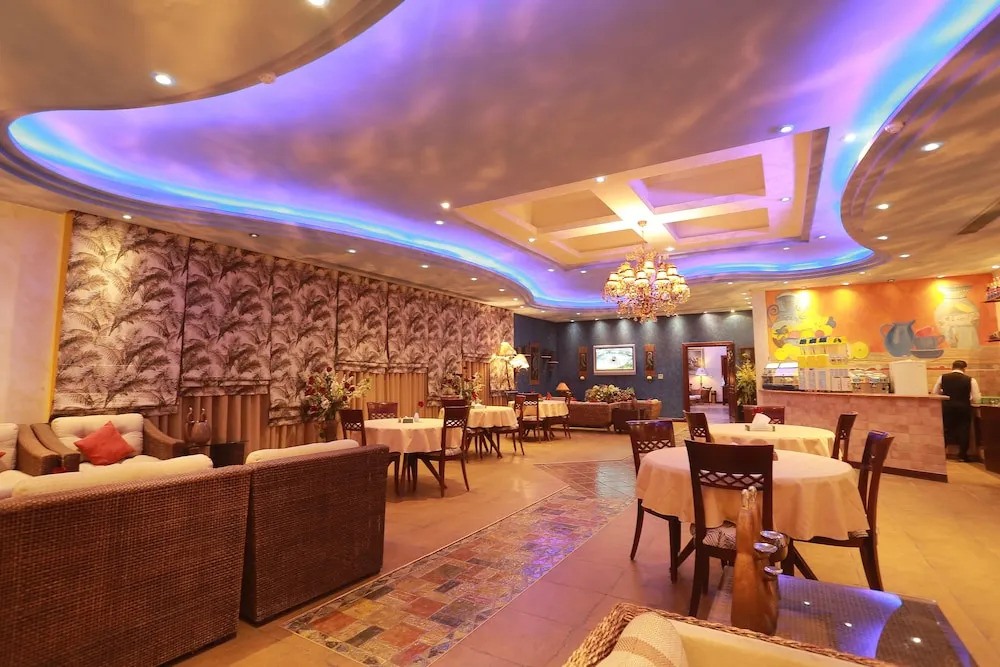 Western Garden Hotel