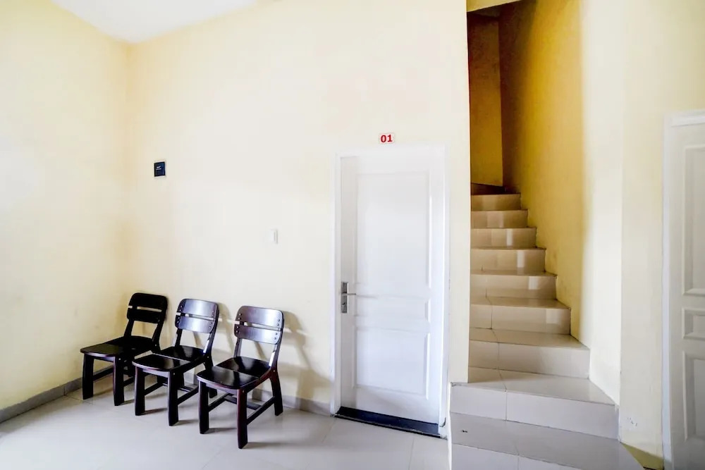Teratai Homestay by Rooms