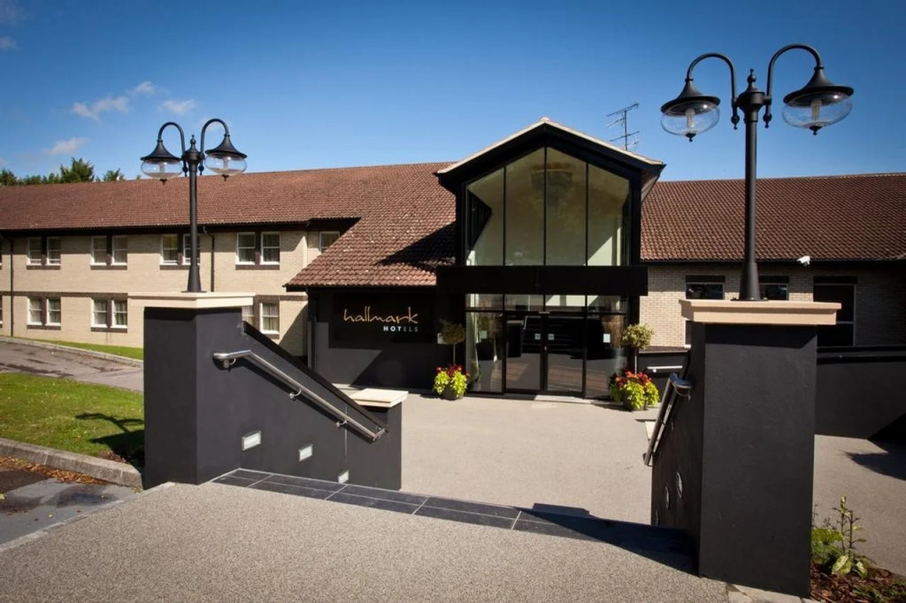 Gloucester Robinswood Hotel By Sunday