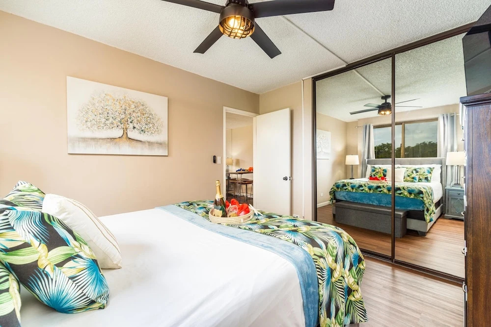 Kahana Manor 418 1 Bedroom Condo by RedAwning
