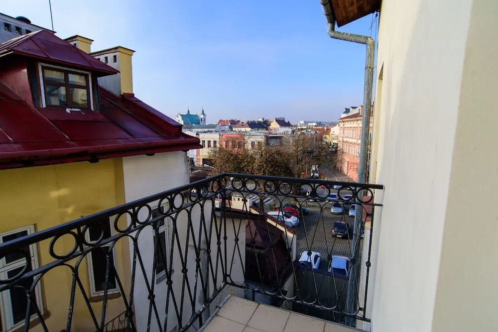 Lord Jack Apartments