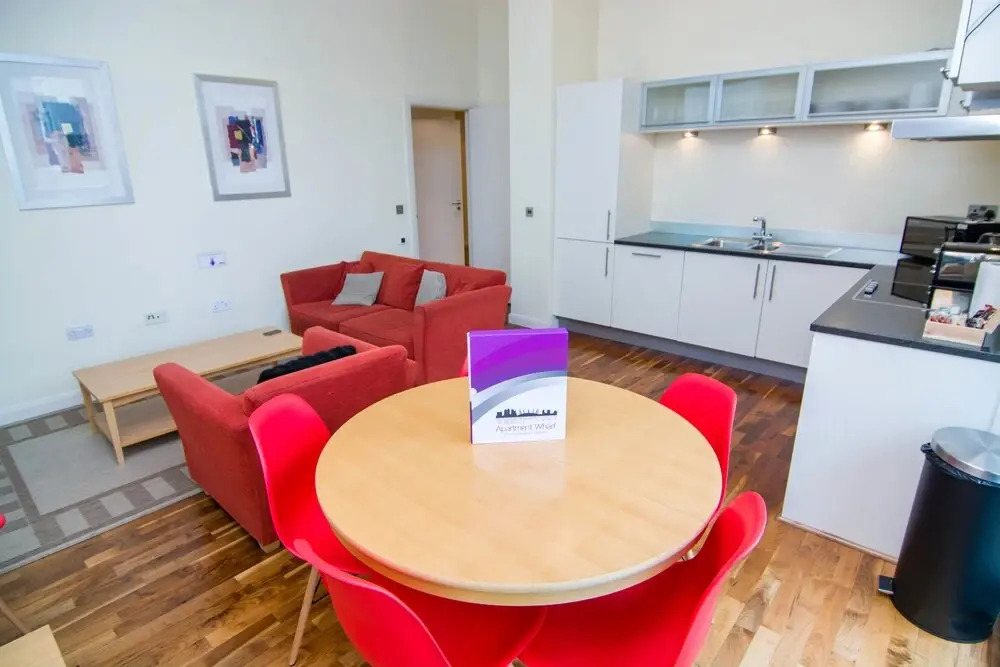 Canary Wharf - Corporate River View Apartments