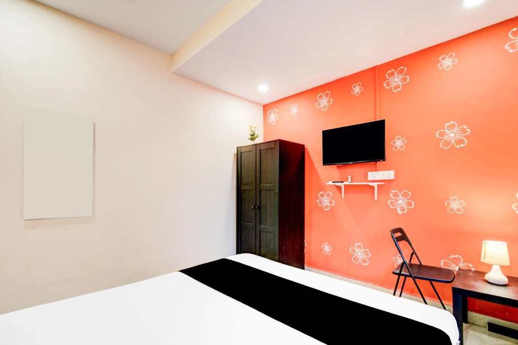 Hotel O Chandanagar Formerly Nakshatra
