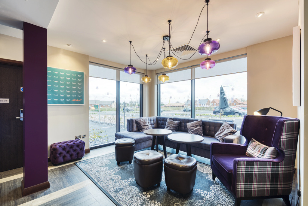 Отель Premier Inn Faversham
