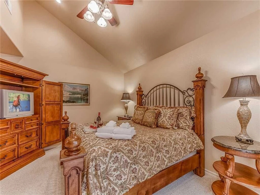Ruidoso Retreat - Three Bedroom Home