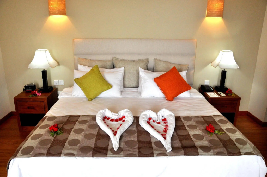 Crown Beach Hotel Seychelles