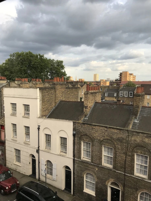 Rooms At103