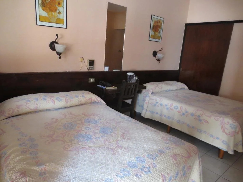 Hotel Piña