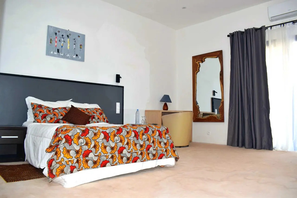 King baobab lodge