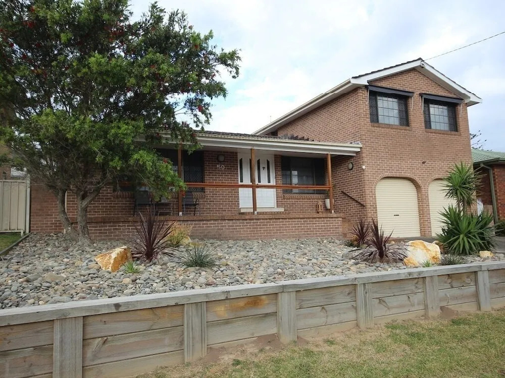 Lakeview Crescent 50