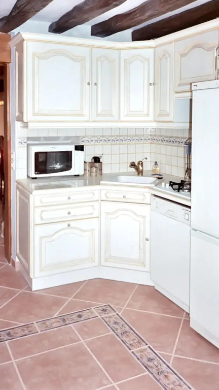 House With 3 Bedrooms in Chéronvilliers, With Enclosed Garden and Wifi