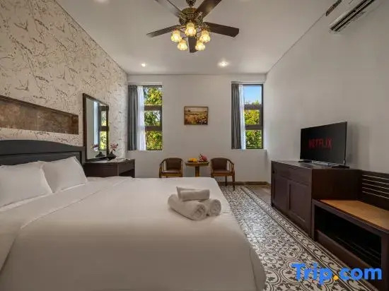 Villa 4brs big pool/near golf/near beach