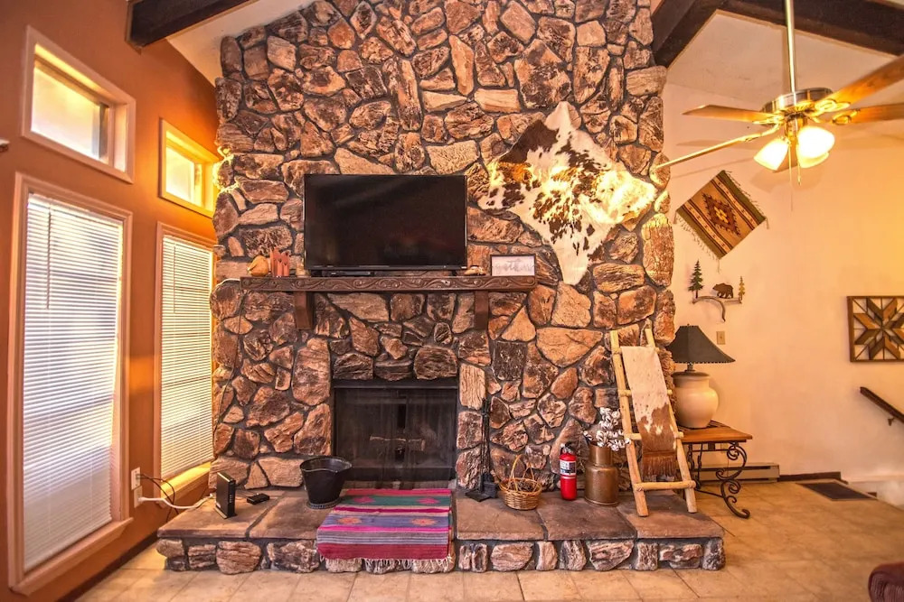 Huge Ruidoso W/ Game Room, Pool, 2 Balconies, 2 Kitchens - Sleeps 17! 6 Bedroom Condo by RedAwning
