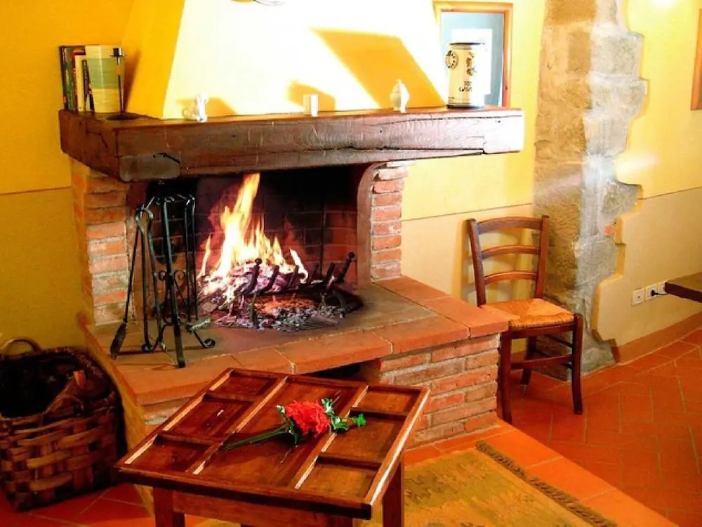 Attractive apartment in typical Tuscan style