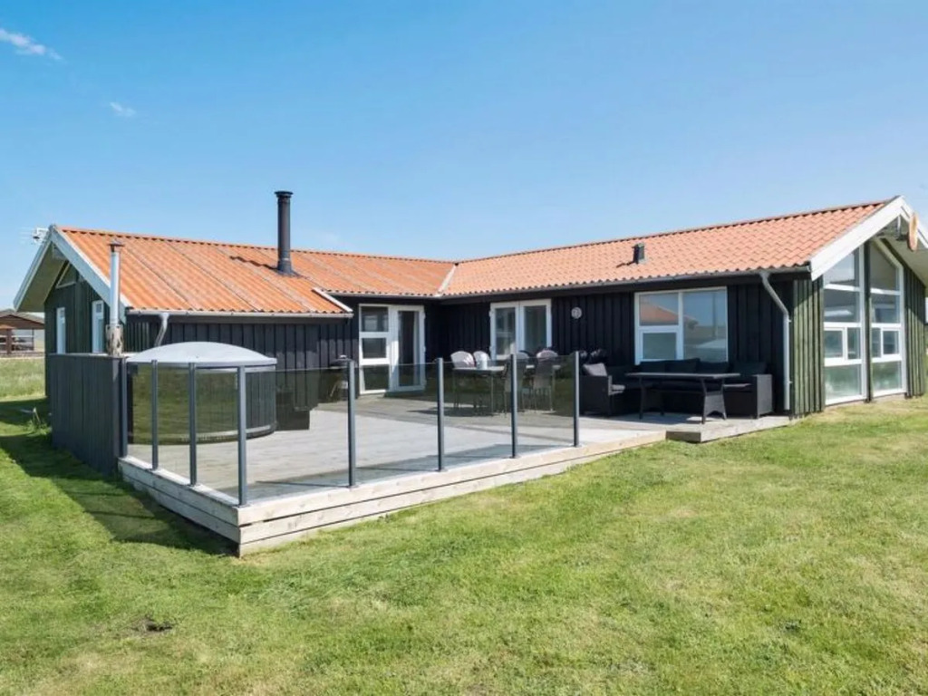 "Månviva" - 500m from the sea in NW Jutland