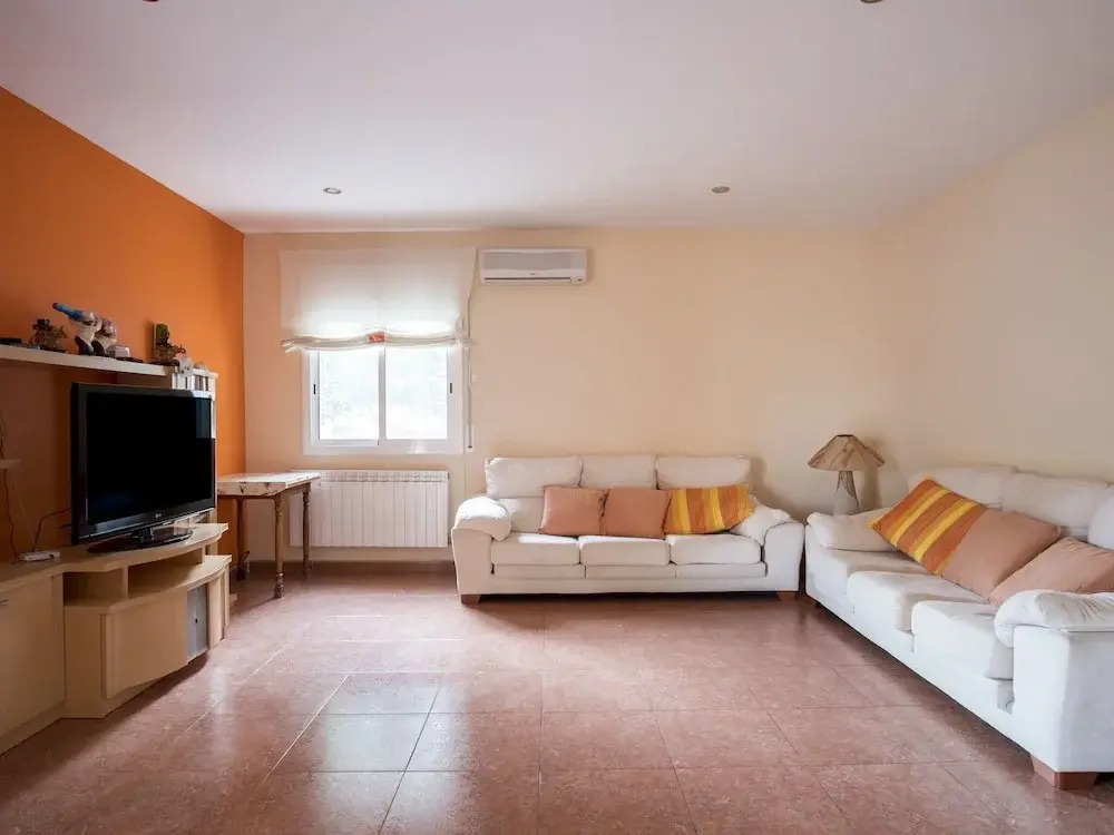 Pet-Friendly Villa with Pool