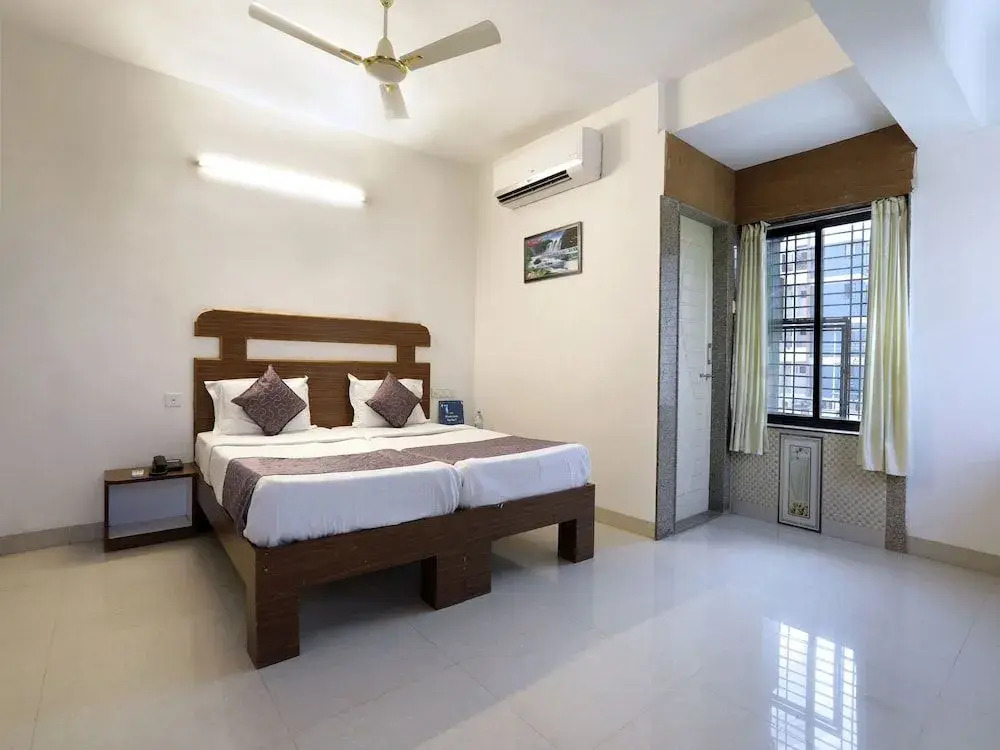 Hotel IRIS