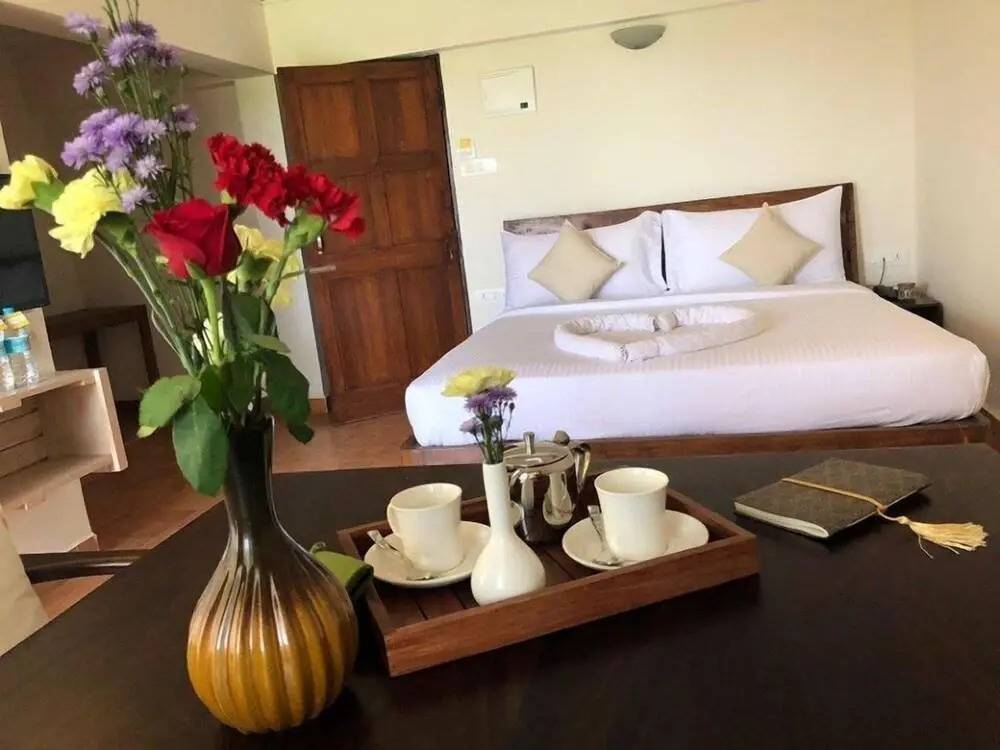 OYO 10956 Oliva Resorts