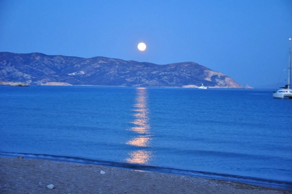 Apartment With 2 Bedrooms in Psathi, With Wonderful sea View and Furni