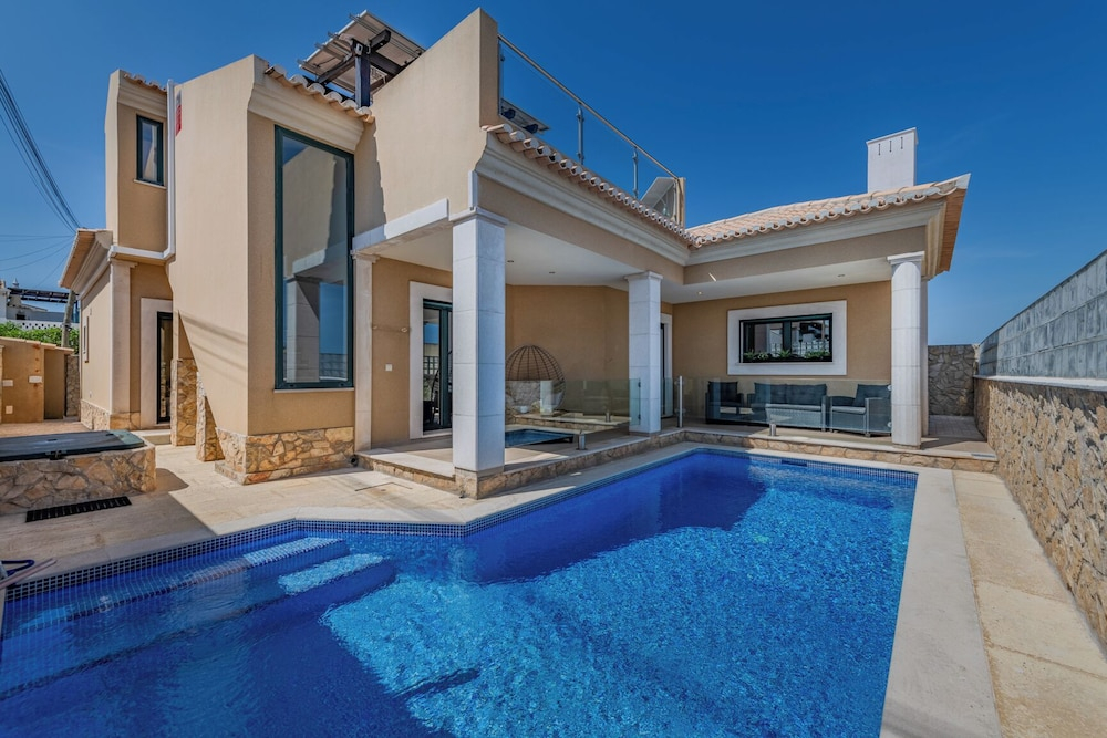 Bela Vista Exclusive Private Villa in Praia da Luz