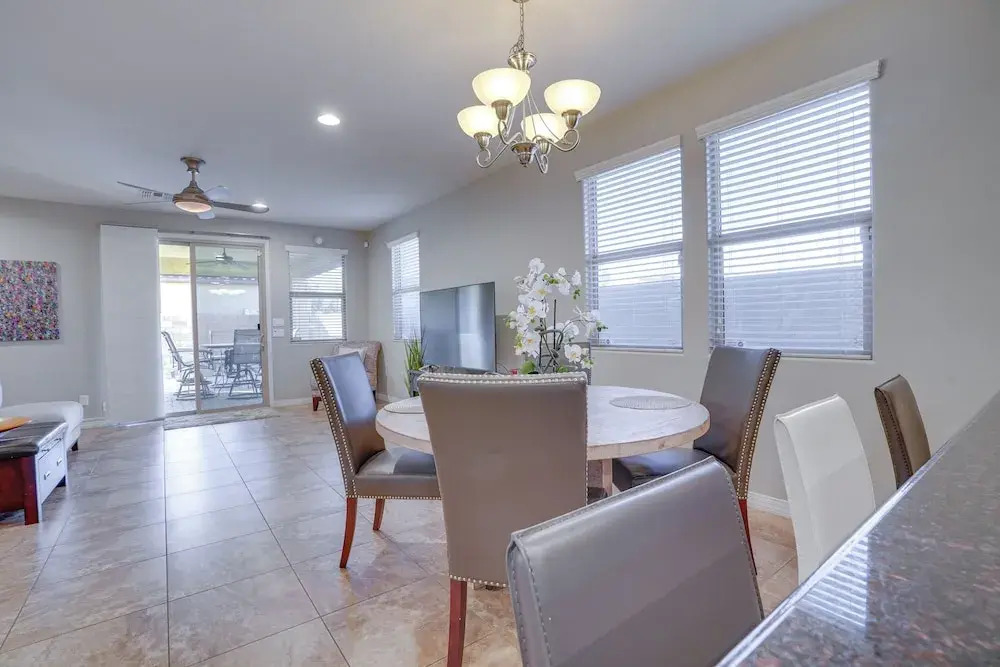 Glendale Home Near Westgate Entertainment District
