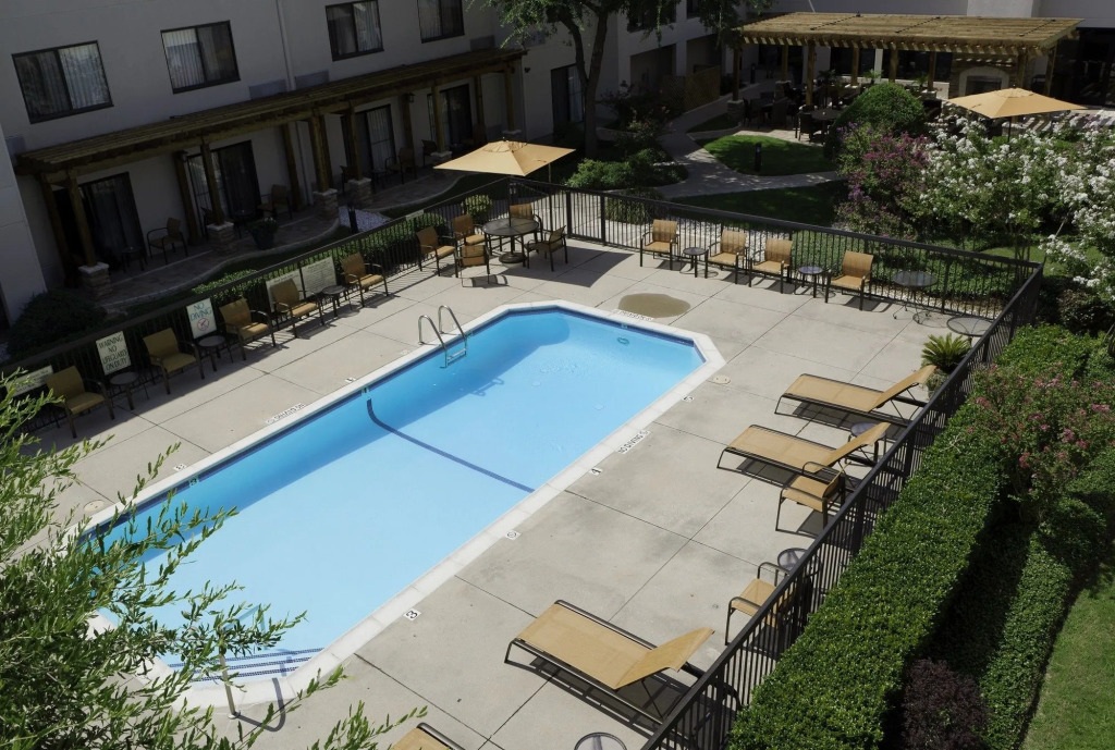 Courtyard by Marriott Dallas DFW Airport North/Irving