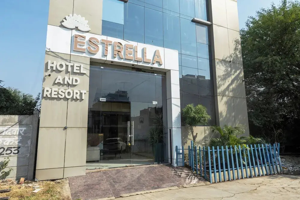 B&B Estrella Hotel And Resort