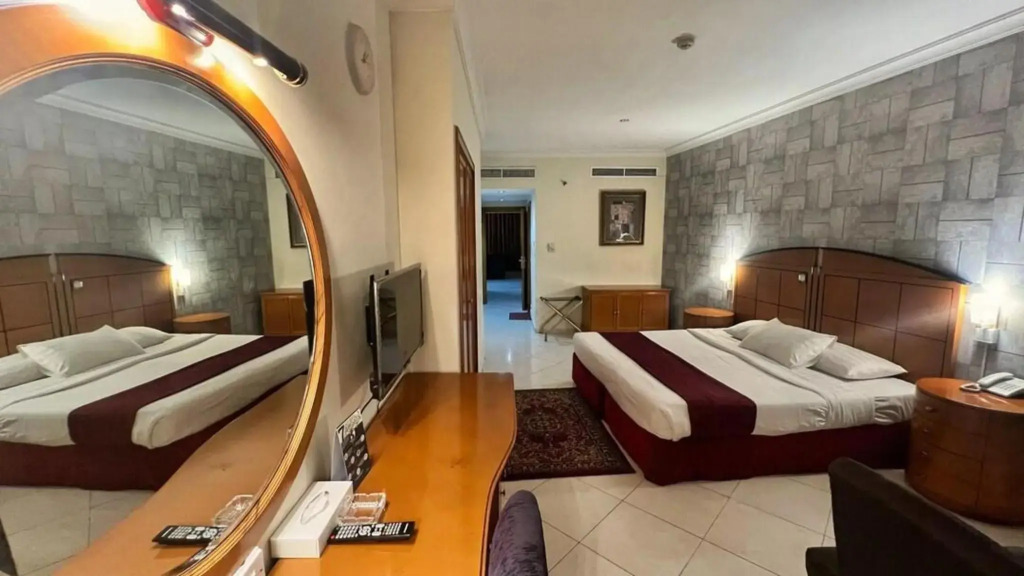 Dolphin Hotel Apartments