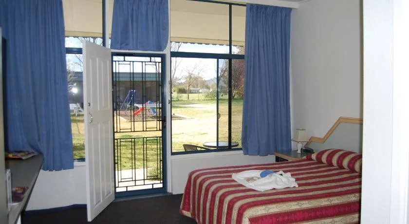 Holbrook Settlers Motel