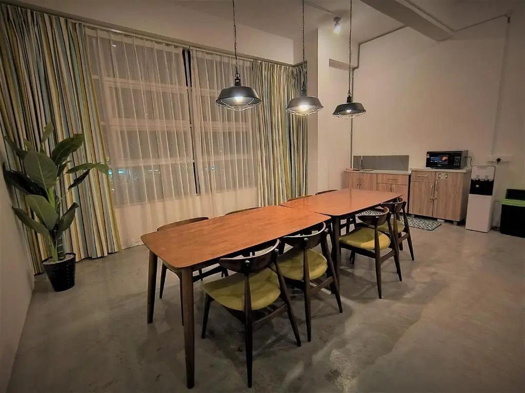 MWV Suite Room (MUAR)