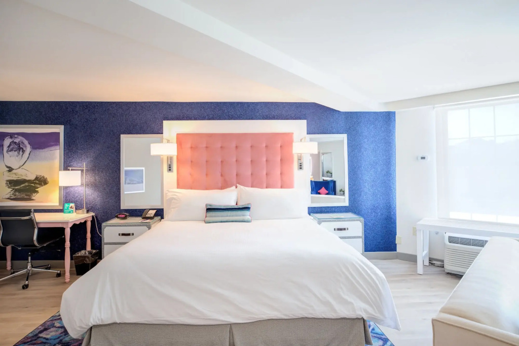 Hotel Indigo Mount Pleasant by IHG
